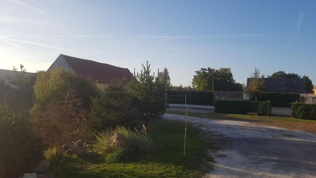 Holiday Centrum Žatec Eksteriør billede